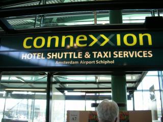 Connexxion Airport Hotel Shuttle
